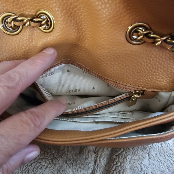 NWT GUESS BECI CROSSBODY - Picture 6 of 9
